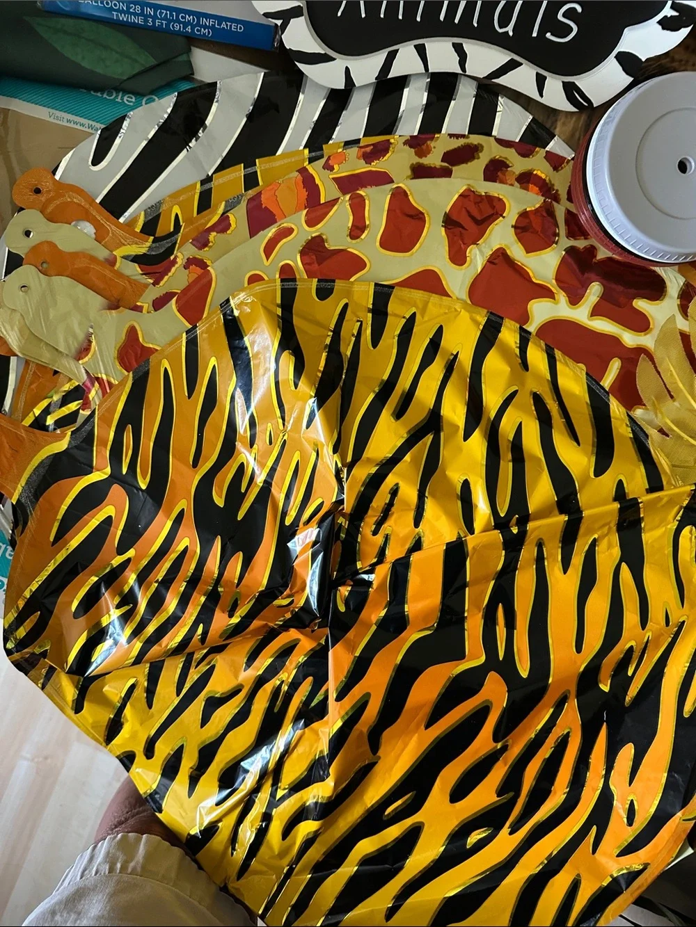Safari Animal Party Plate Set - Green & Yellow Jungle Theme